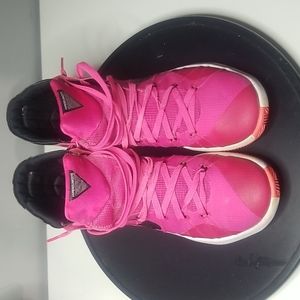 Nike Hyperdunk Shoes 2015 Breast Cancer Think Pink 749561-606 Mens Size 9